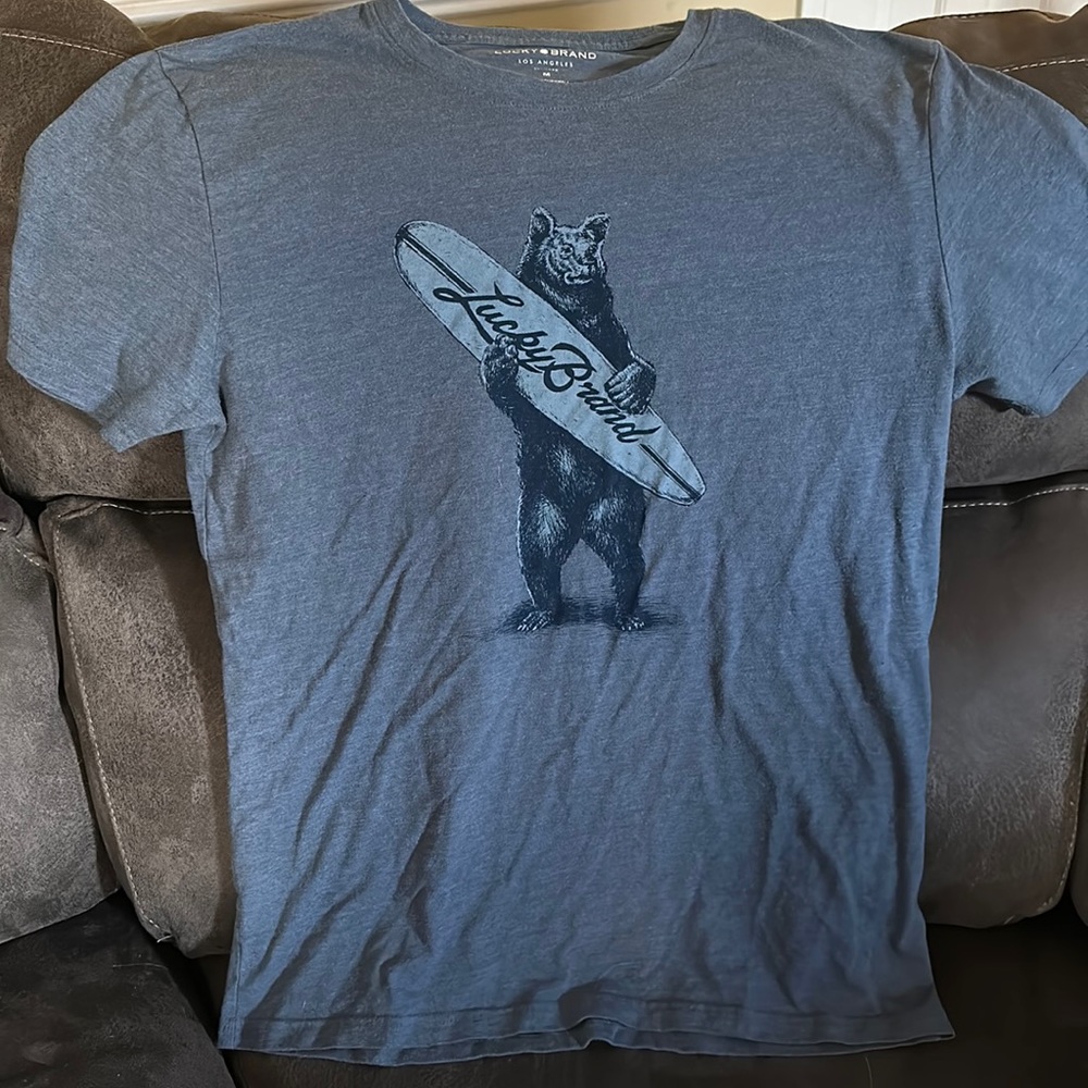 Men’s Lucky Brand blue tshirt